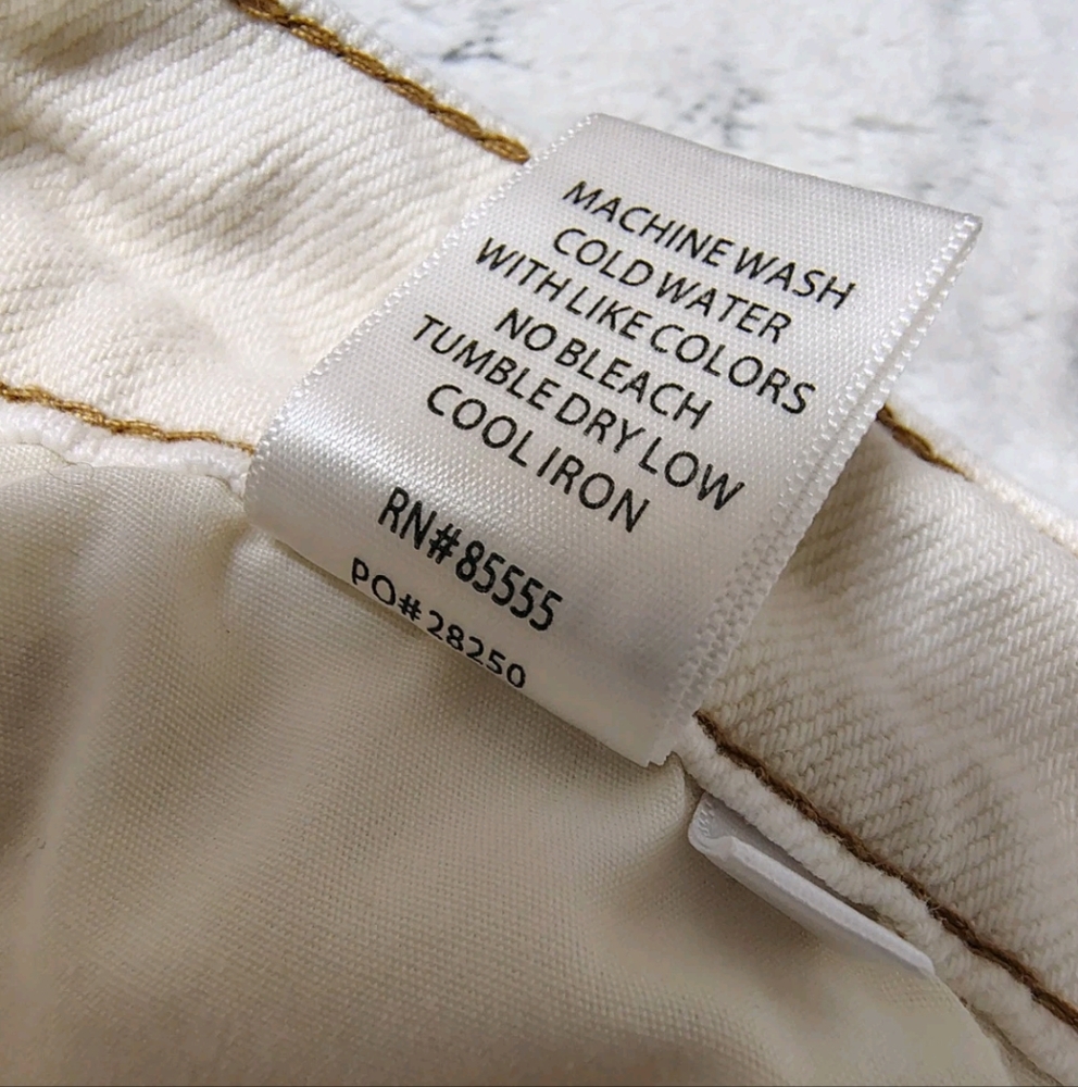 Pistola $178 Cassie Straight Leg Cropped Jeans "Ecru Vintage" Cream Women's 29 - Picture 7 of 10